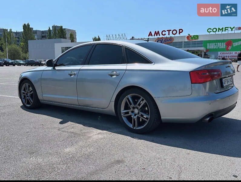 Седан Audi A6 2014 в Запоріжжі