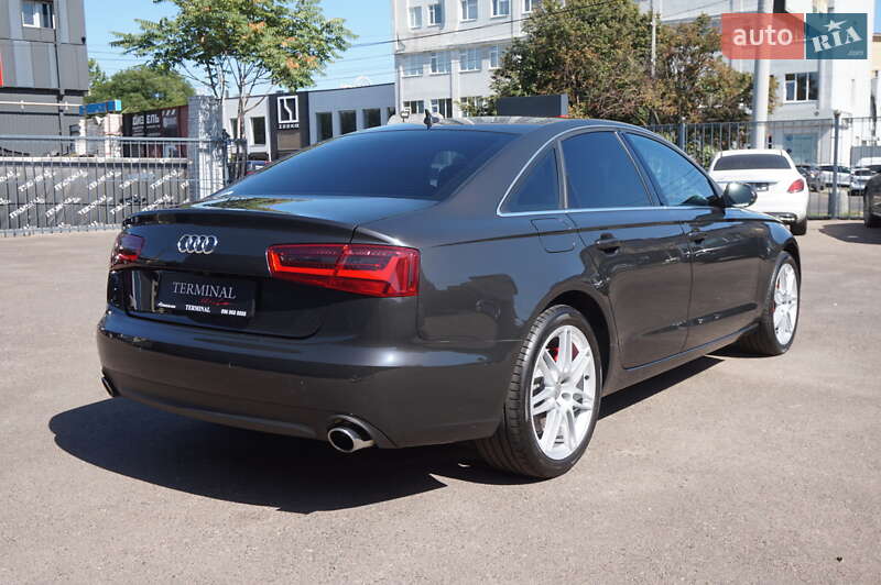 Седан Audi A6 2011 в Одессе
