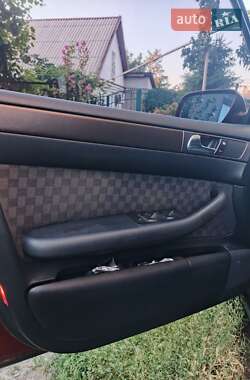 Седан Audi A6 1999 в 