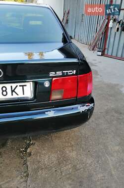 Седан Audi A6 1995 в 