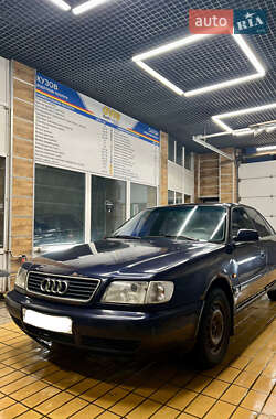 Седан Audi A6 1996 в 