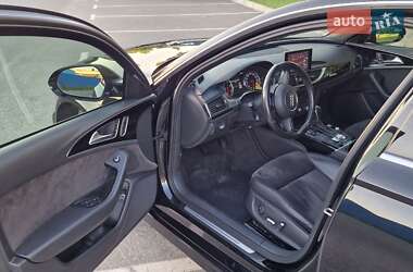 Седан Audi A6 2015 в 