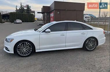 Седан Audi A6 2015 в 
