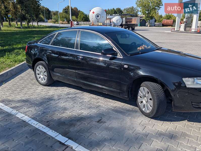 Седан Audi A6 2005 в Тульчине