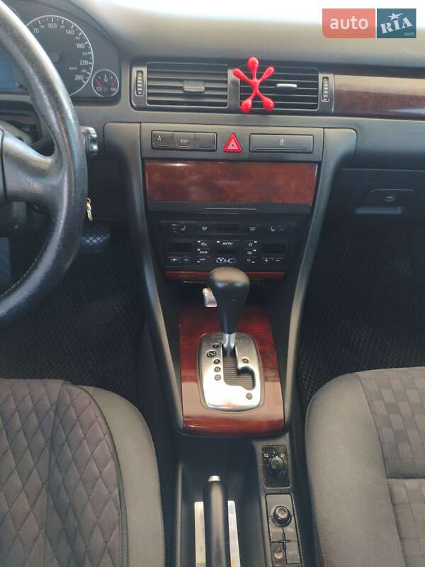 Универсал Audi A6 2002 в Запорожье