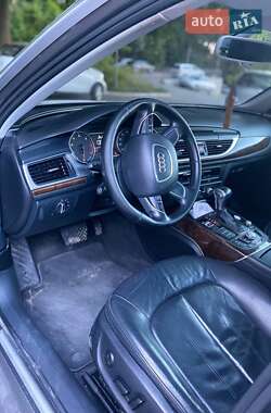 Седан Audi A6 2012 в 