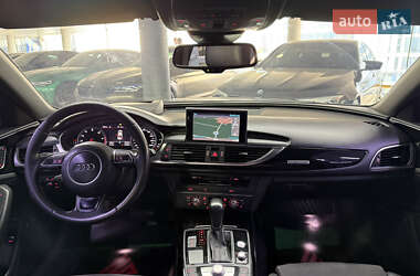 Седан Audi A6 2015 в 