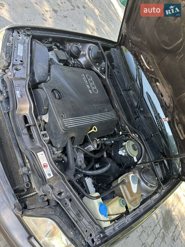 Седан Audi A6 1997 в Копычинце