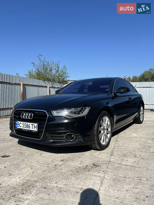 Седан Audi A6 2013 в Новояворовске