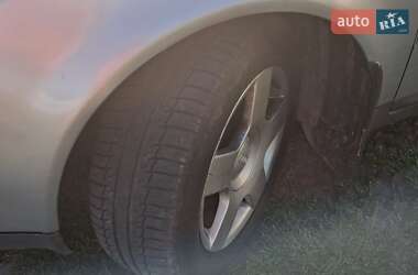 Универсал Audi A6 2001 в 