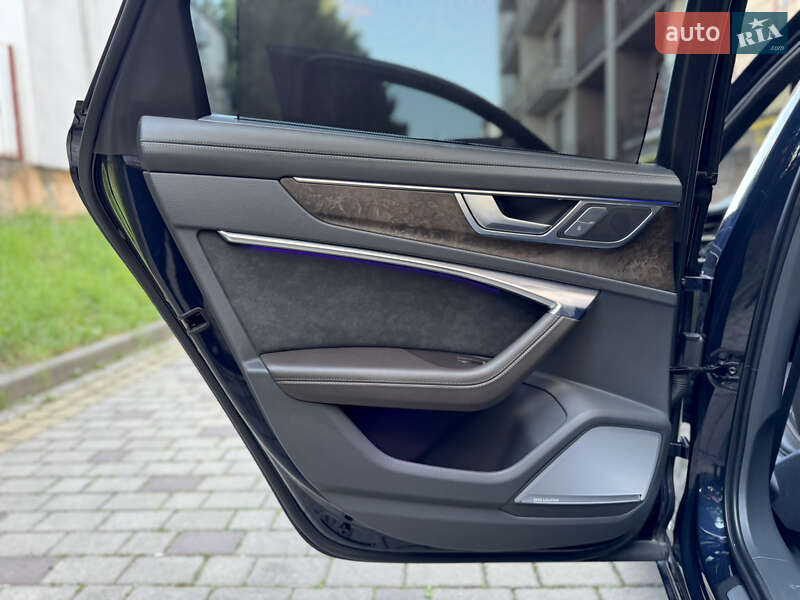 Седан Audi A6 2019 в Ужгороді