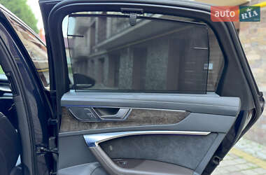 Седан Audi A6 2019 в 