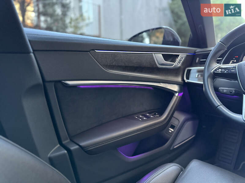 Седан Audi A6 2019 в Ужгороді