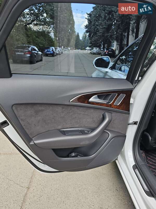 Седан Audi A6 2014 в Киеве