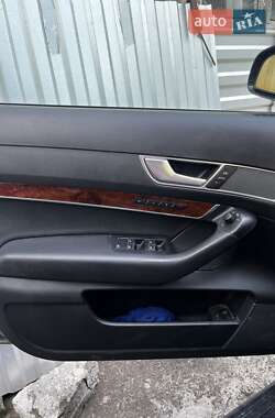 Седан Audi A6 2004 в 