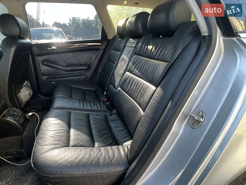 Универсал Audi A6 2004 в Ровно