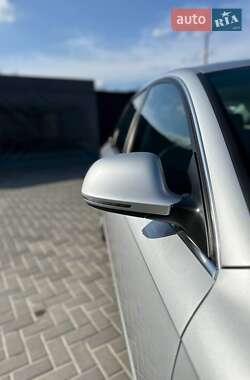 Седан Audi A6 2009 в 