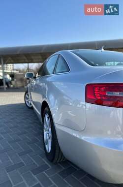 Седан Audi A6 2009 в 