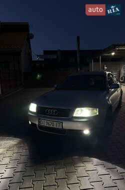 Седан Audi A6 2002 в 