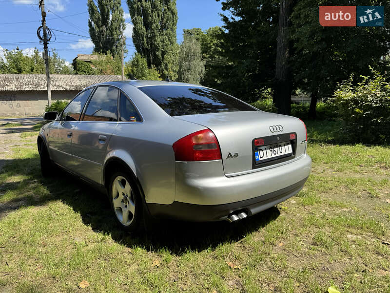 Седан Audi A6 2002 в Хотине