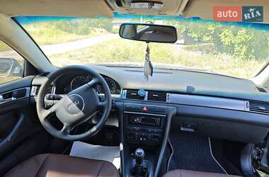 Седан Audi A6 2004 в 