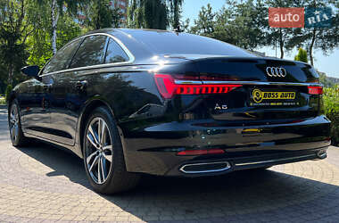 Седан Audi A6 2022 в 