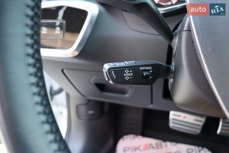 Седан Audi A6 2020 в Львове