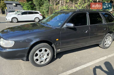 Универсал Audi A6 1997 в 