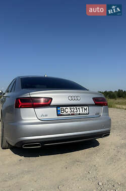 Седан Audi A6 2015 в 
