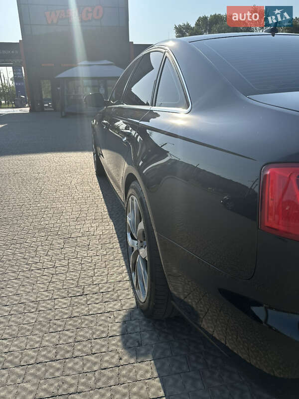 Седан Audi A6 2012 в Полтаве