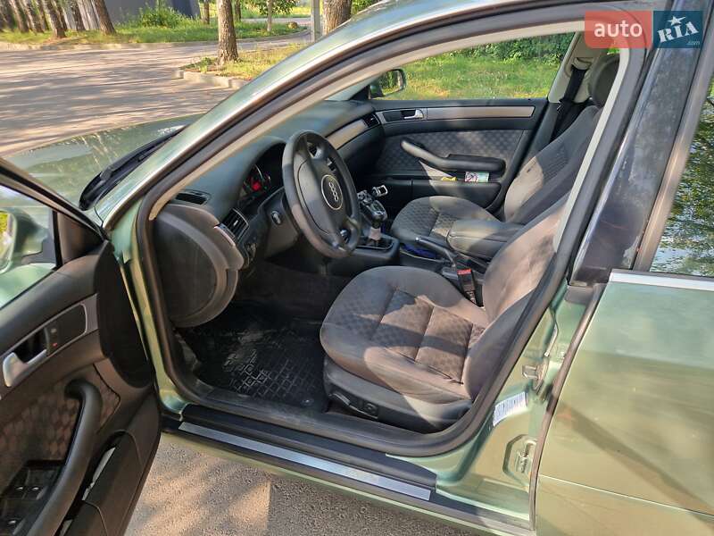 Универсал Audi A6 2003 в Черновцах