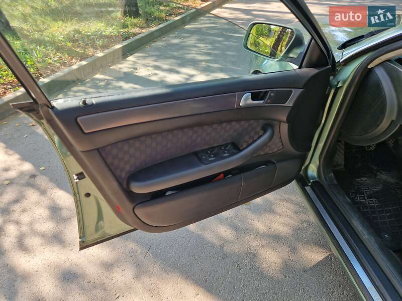 Универсал Audi A6 2003 в Черновцах