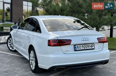 Седан Audi A6 2015 в 