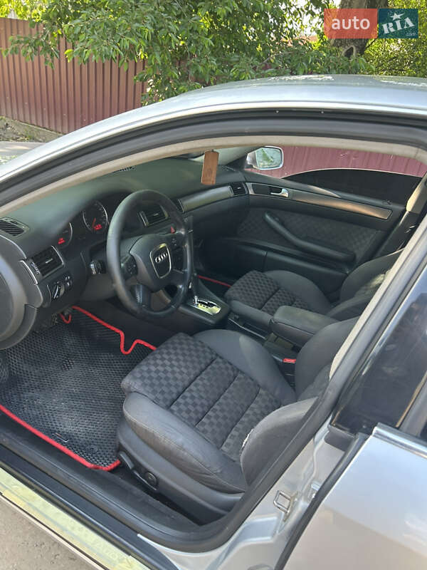 Седан Audi A6 2002 в Кадубовцах