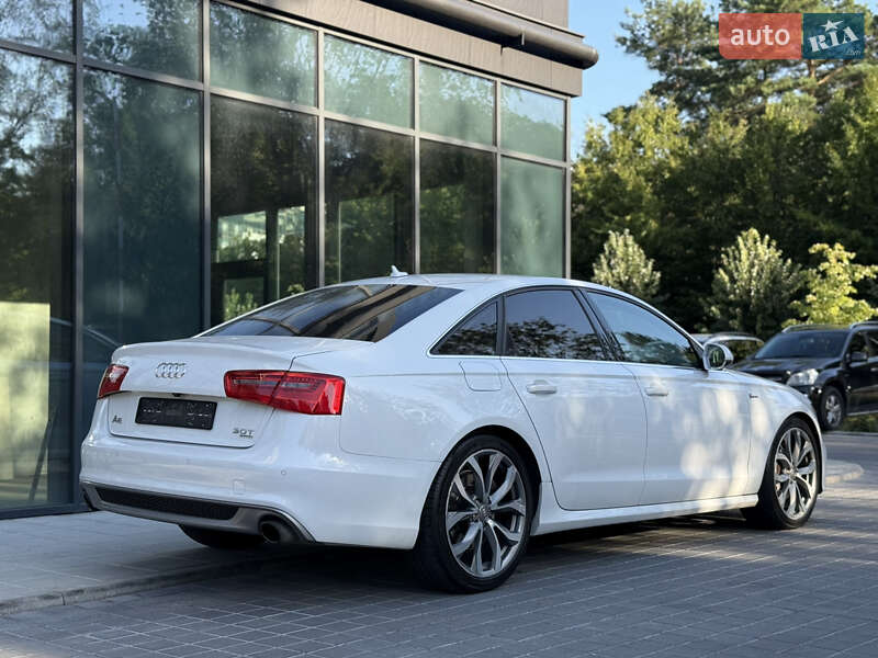 Седан Audi A6 2013 в Львове
