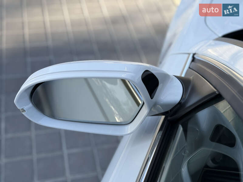 Седан Audi A6 2013 в Львове