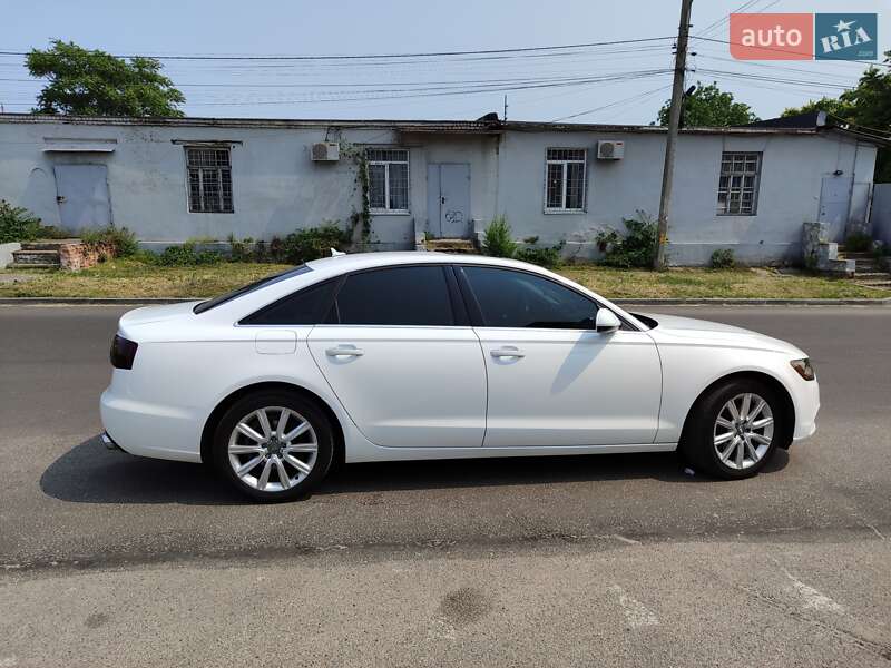 Седан Audi A6 2013 в Днепре