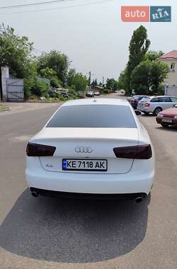 Седан Audi A6 2013 в 