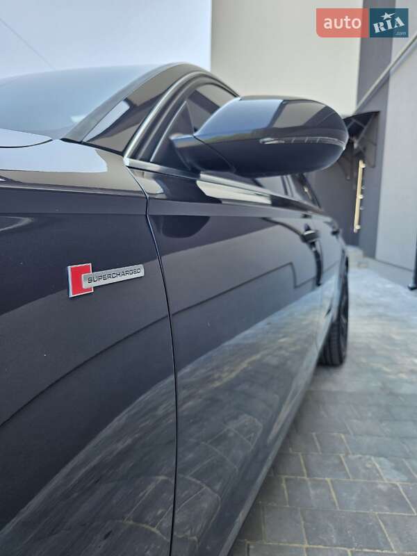 Седан Audi A6 2012 в Дубно