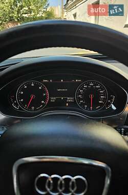 Седан Audi A6 2012 в 