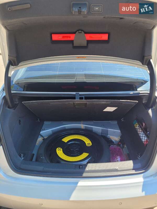 Седан Audi A6 2014 в Тернополе