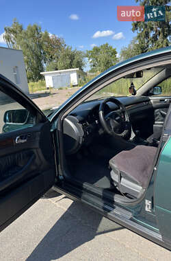 Седан Audi A6 1998 в 