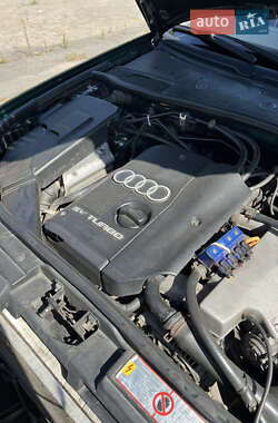 Седан Audi A6 1998 в 