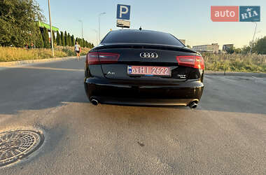 Седан Audi A6 2012 в 