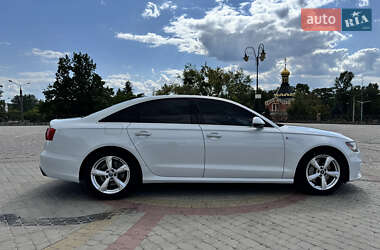 Седан Audi A6 2014 в 