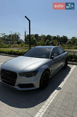 Седан Audi A6 2013 в 