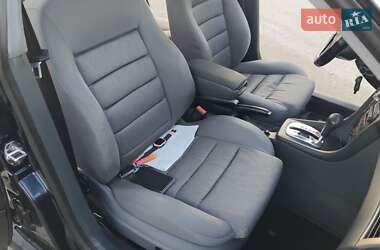 Седан Audi A6 1999 в 