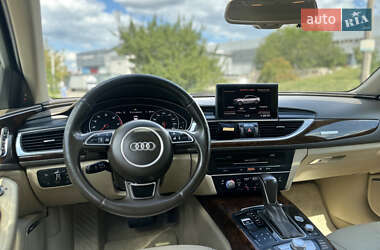Седан Audi A6 2015 в 