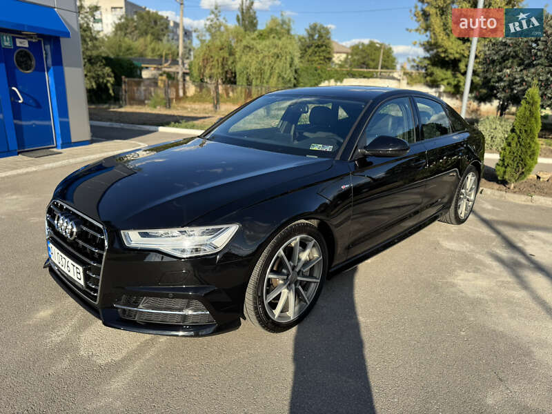 Седан Audi A6 2018 в Новомосковске