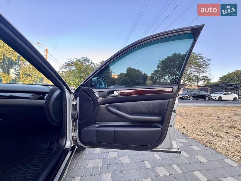 Универсал Audi A6 2003 в Одессе